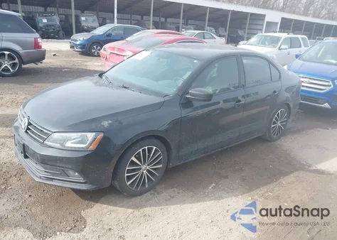 2016 Volkswagen Jetta 1.8T Sport из США, поврежденный, VIN 3VWD17AJ2GM399027